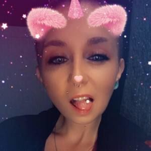 Meet your Posher, Briana